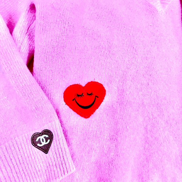 Vintage Cashmere Remake V-Neck - "Love More Worry Less" Ladies XS