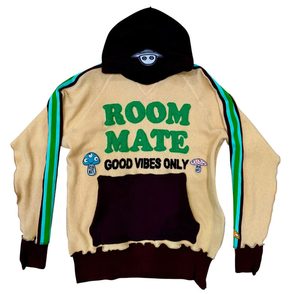 Recycled Cashmere Hoodie — ROOM MATE "Good Vibes Only / Share the Earth" (Men's L)