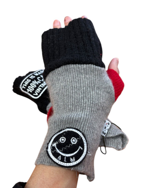 A love movement original cashmere hand warmer glove small